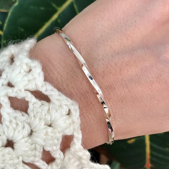 925 Sterling Silver Stackable Bangle Bracelet Thick Handmade Unisex - Picture 1 of 3